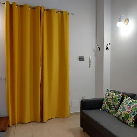 Dom wakacyjny La Casina Di Lu Loft Centro Storico *